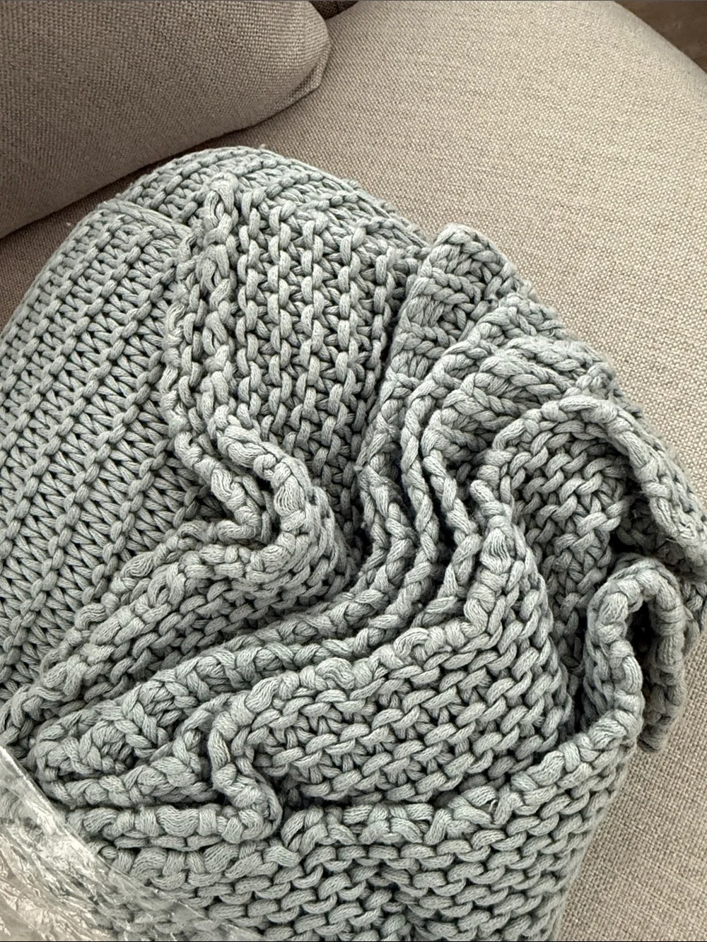 Matouk NEW Orla Throw
